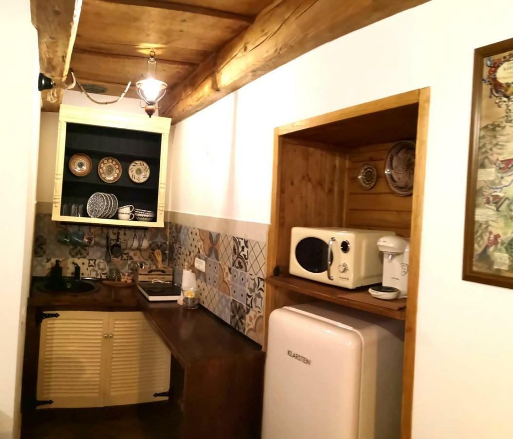Crown Of Karolina Apartment Brasov Ngoại thất bức ảnh