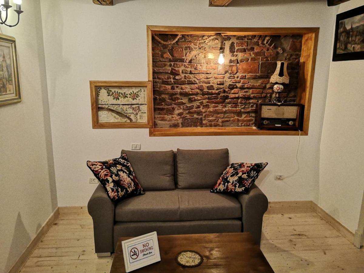 Crown Of Karolina Apartment Brasov Ngoại thất bức ảnh