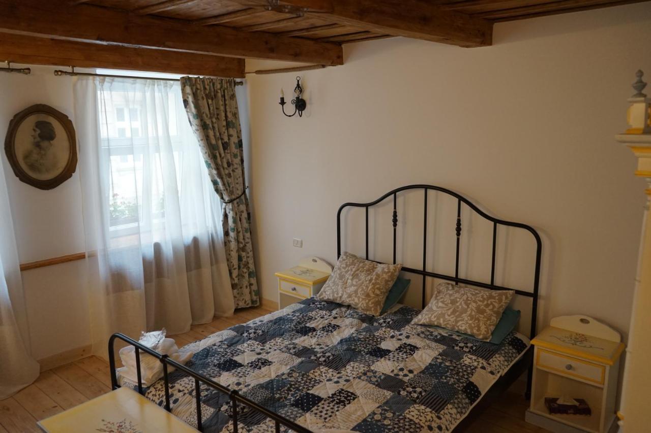 Crown Of Karolina Apartment Brasov Ngoại thất bức ảnh