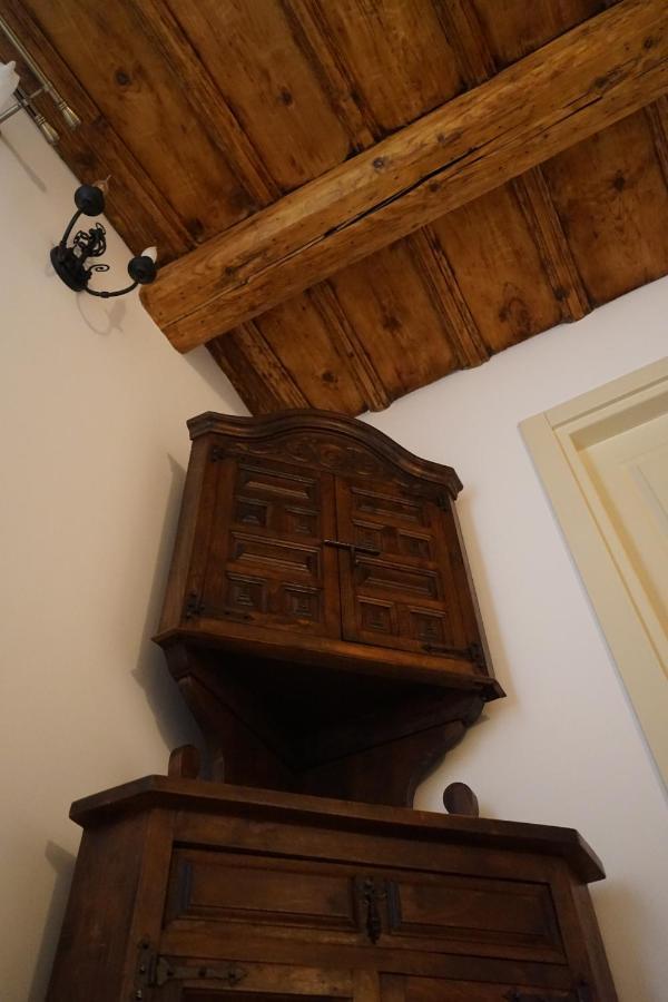 Crown Of Karolina Apartment Brasov Ngoại thất bức ảnh